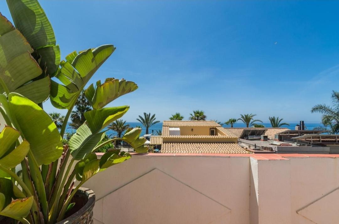 阿尔姆尼卡Casa En La Playa De Cabria公寓 外观 照片